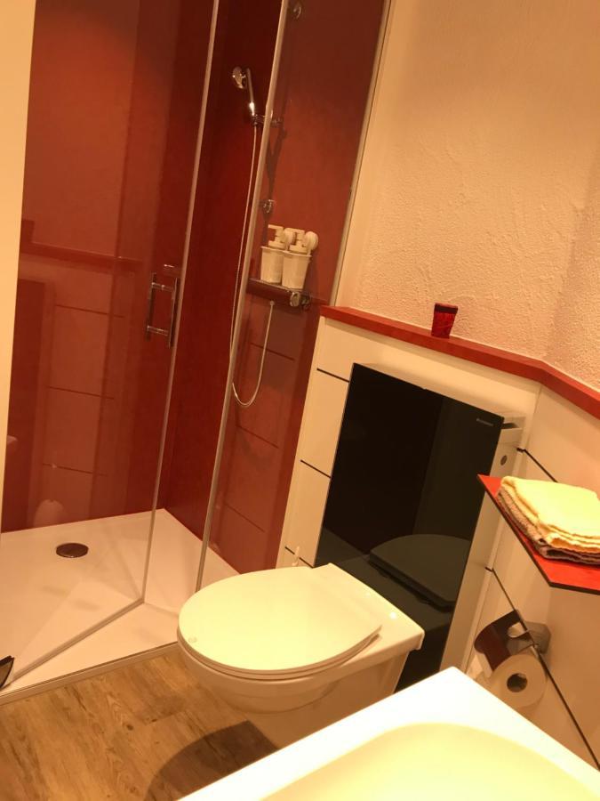Ruhige Zimmer Im Gruenen Und Studio Im Naherholungsgebiet Sigigen Exterior photo